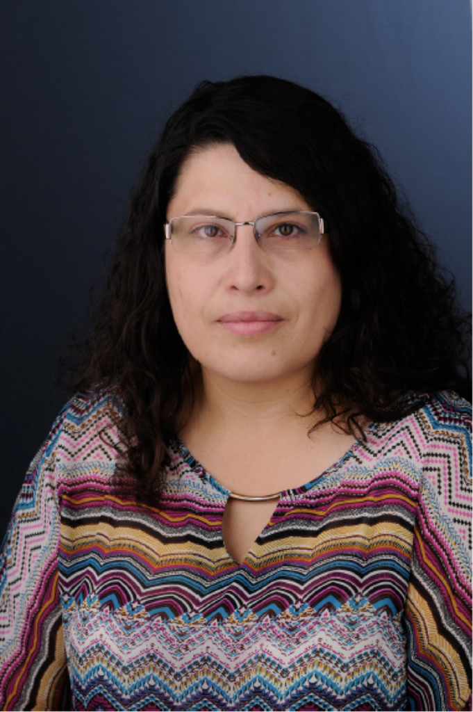 Image of music therapist, Eugenia Hernandez-Ruiz